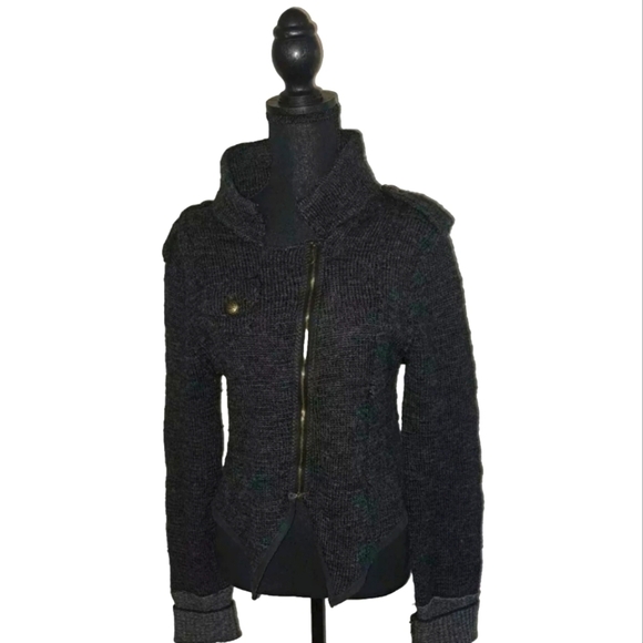 Free People We The People Cropped Grey Black Sweater Jacket Size Small B22#18 - Picture 1 of 11